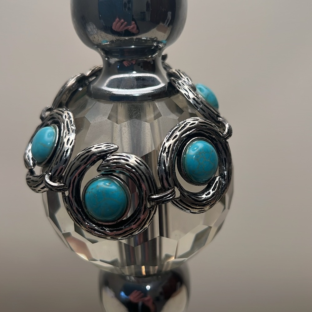 Fashion Silver and Turquoise Bracelet - Picture 3 of 5